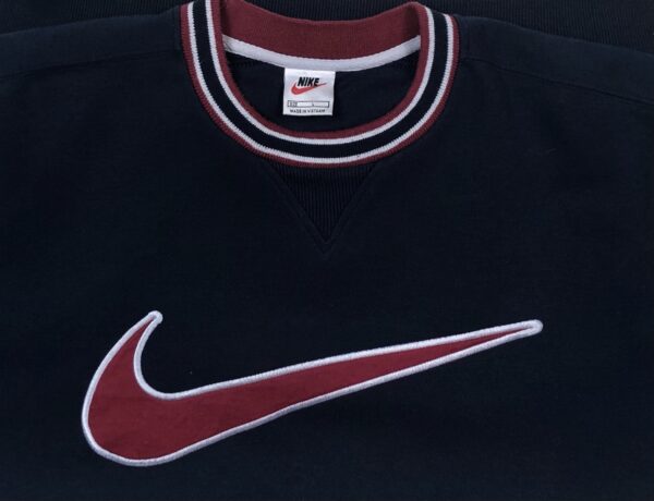 90s Nike Swoosh Crewneck L-XL - Image 2