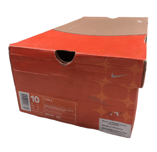 Vintage Nike T-Lite E Sneakers 2002 - Image 5