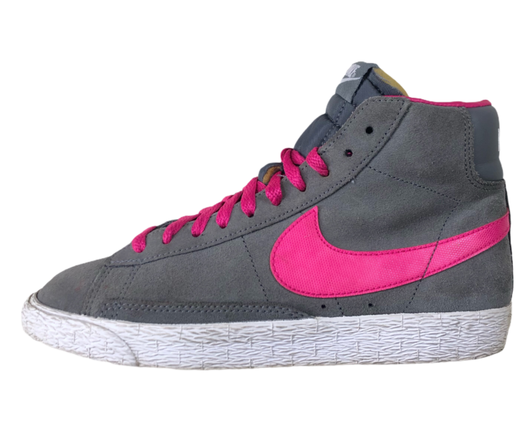 nike blazer dark grey