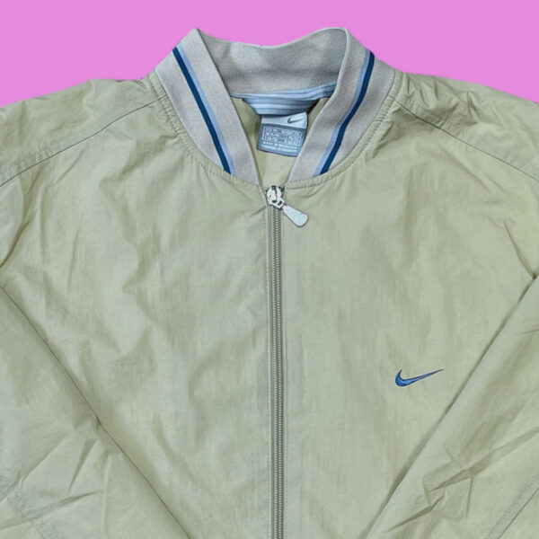 Vintage Nike Light Jacket Medium - Image 2