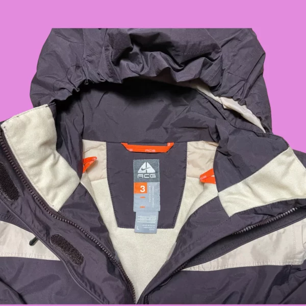 Vintage Nike ACG Warmer Jacket W - Image 3