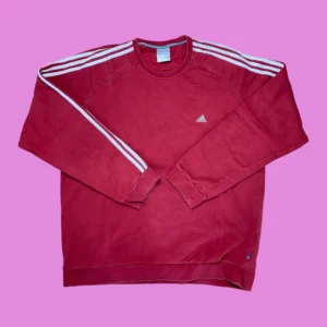 Vintage Adidas 3 Striped Crewneck 2007