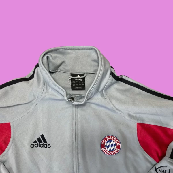 Adidas FC Bayern Munchen Jacket 2004 - Image 2