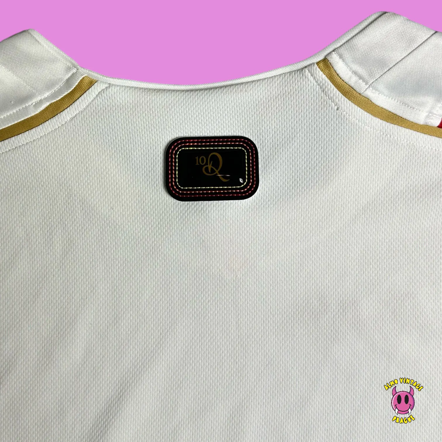 Vintage Nike Ronaldinho 10 Jersey 2006 - Image 3