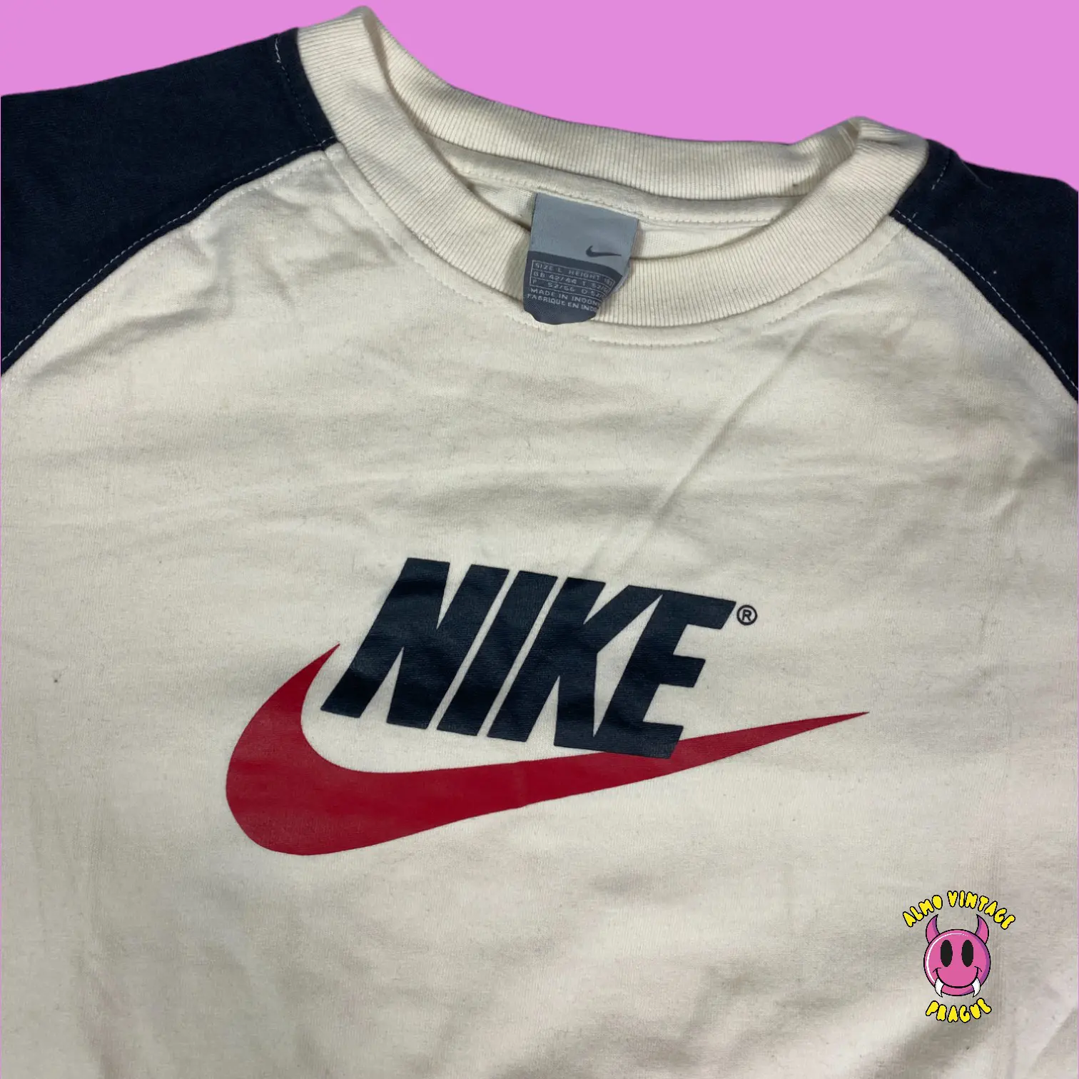 Vintage Nike Longsleeve Large - Image 2